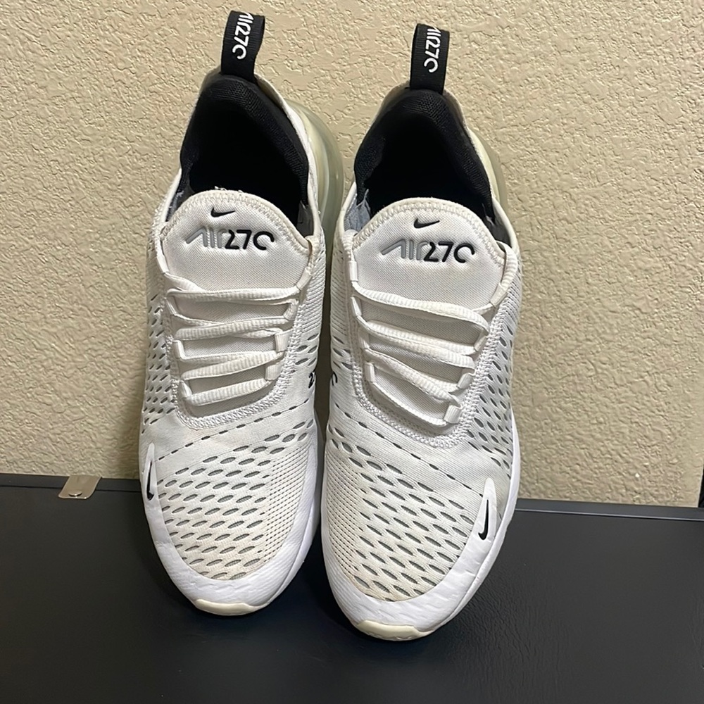 Nike Air Max 270's White
